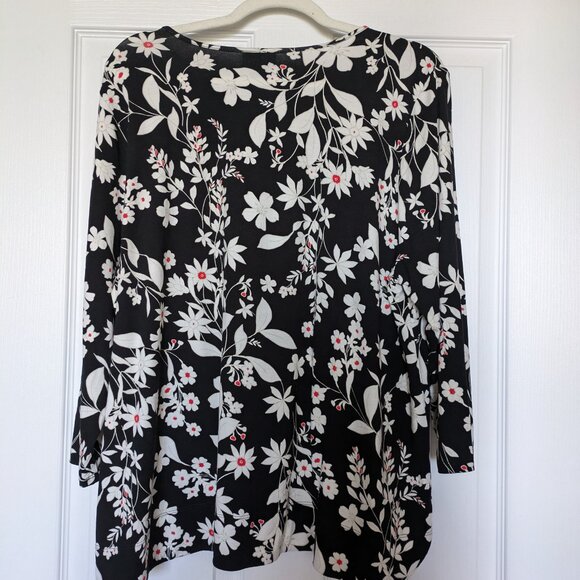 J. Jill 3/4 Sleeve Wearever Top - Picture 4 of 4